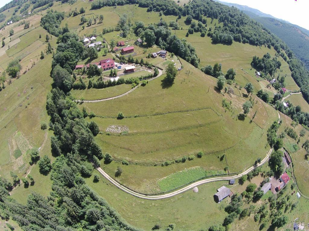 Kings Valley - Sunny Botesti Cîmpeni Zewnętrze zdjęcie